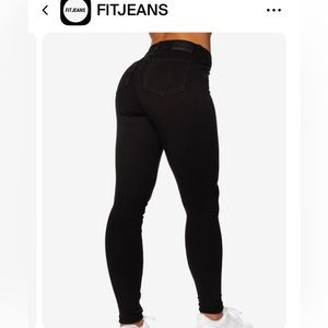FITJEANS Women's High-Rise Black Skinny Jeans